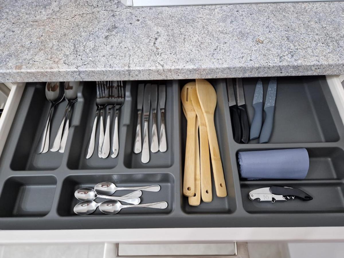 Apartament Modern Cu O Camera Apartment Тимишоара Екстериор снимка